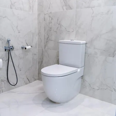 Flore Penthouse Apartament *